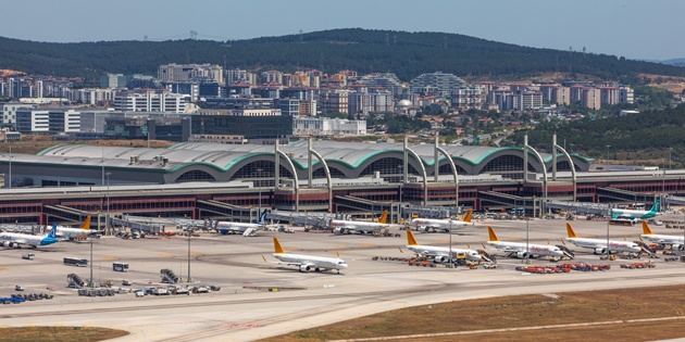 Sabiha Gökçen’de Tüm Zamanların Yolcu Rekoru Kırıldı